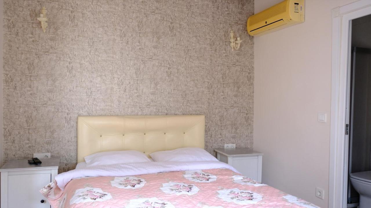 Nizam Butik Otel Bueyuekada Adalar Extérieur photo